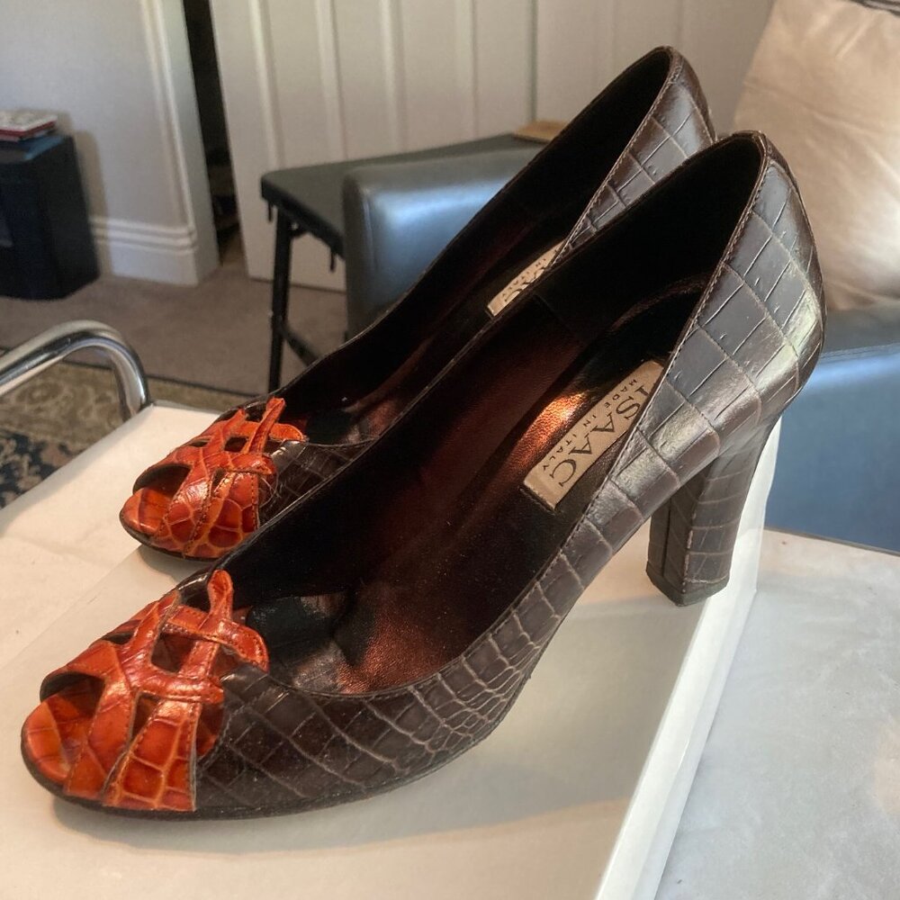 Isaac Mizrahi Vera Croco Brown/Orange Peep Toe Pumps Size 7.5M